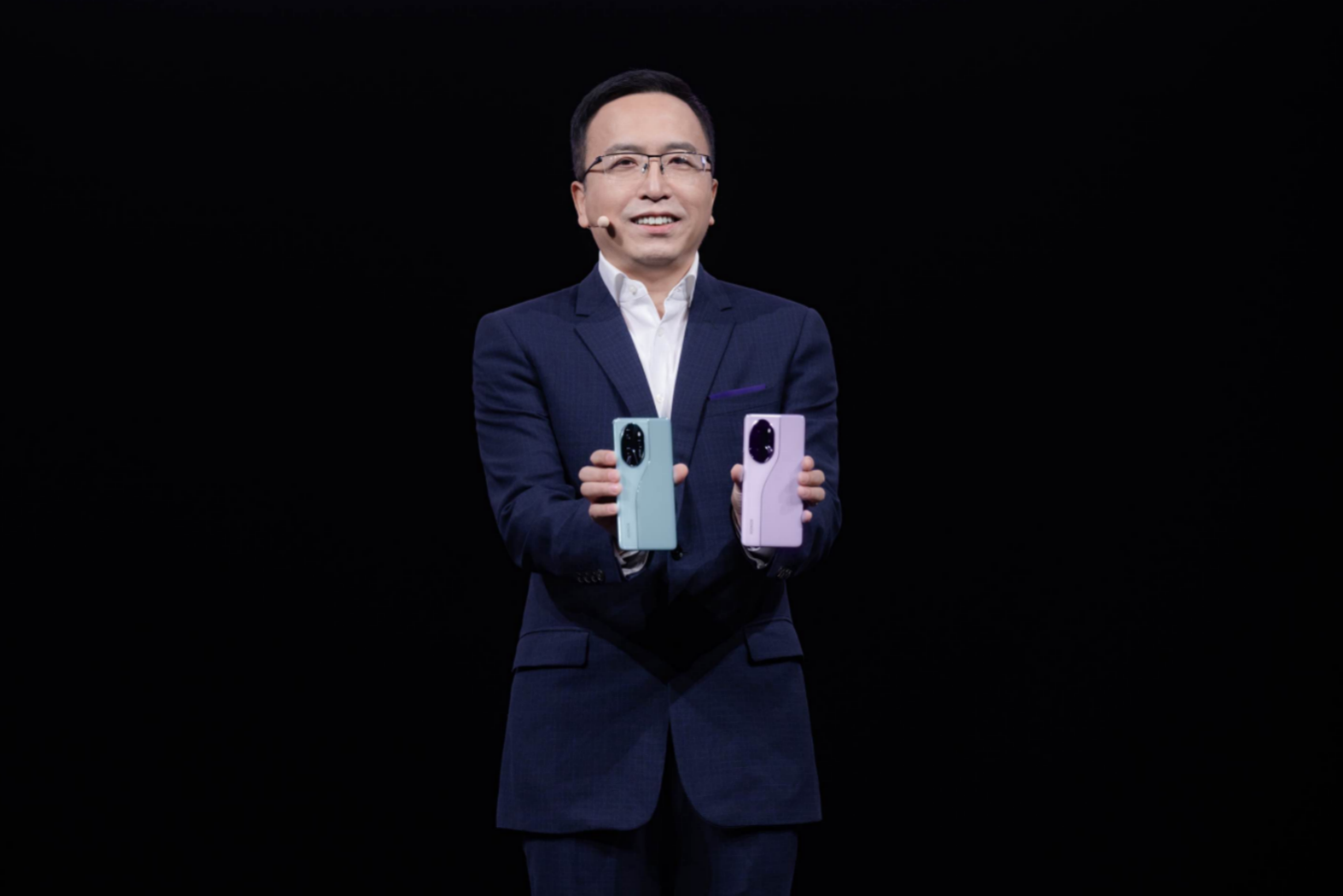 技术全面升档产品满分升级 荣耀100成荣耀三周年诚意之作(图1)